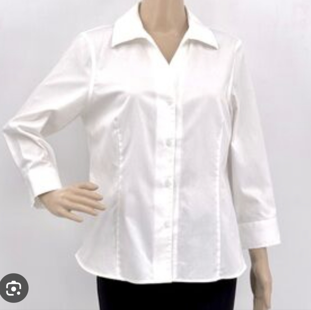 Anne Klein Classic White Button-Down Shirt